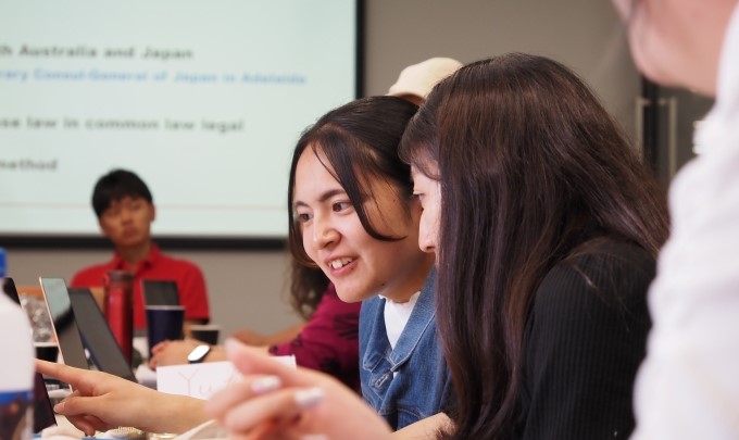 写真:学生