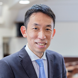 写真：福島 成洋 准教授
