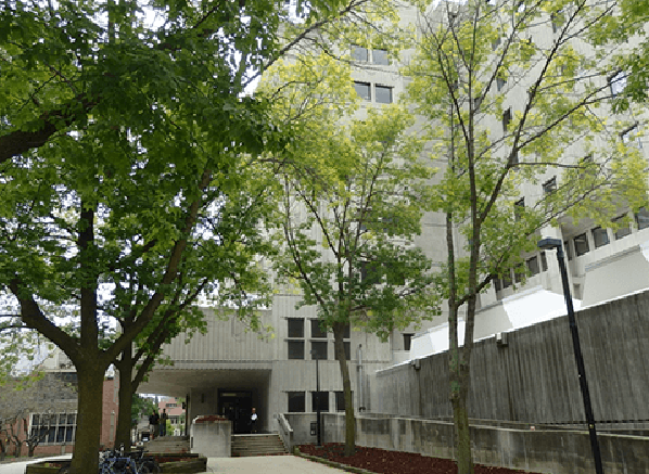 写真:ウィスコンシン大学の校舎